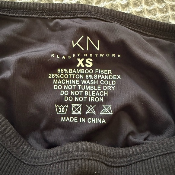 Klassy Network bra crop top - Picture 3 of 4